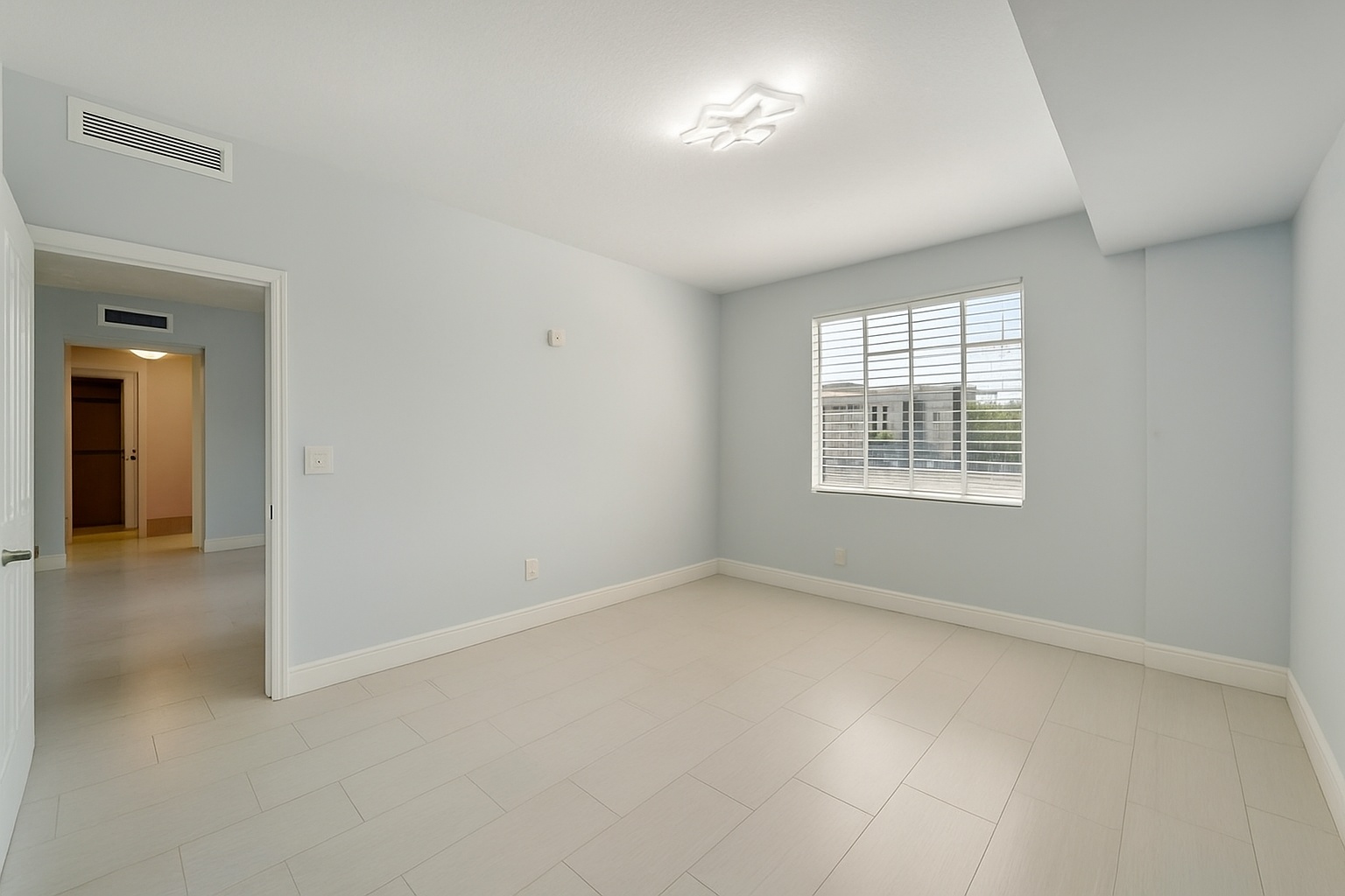 Empty real estate room before AI virtual staging